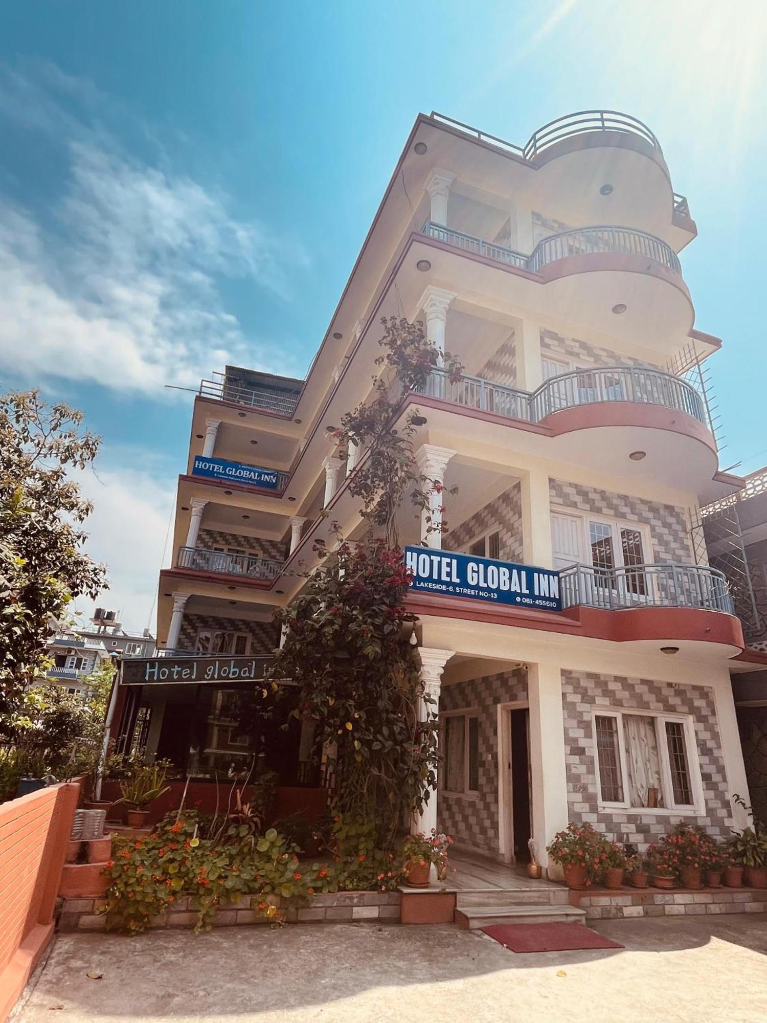 Hotel Global Inn Pokhara Exterior foto
